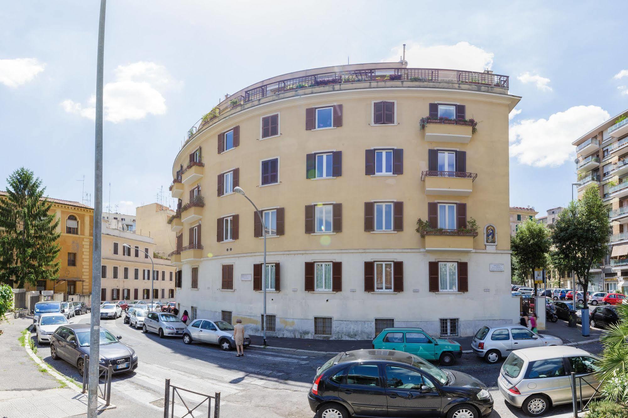 Domus Manlii B&B Ρώμη Εξωτερικό φωτογραφία