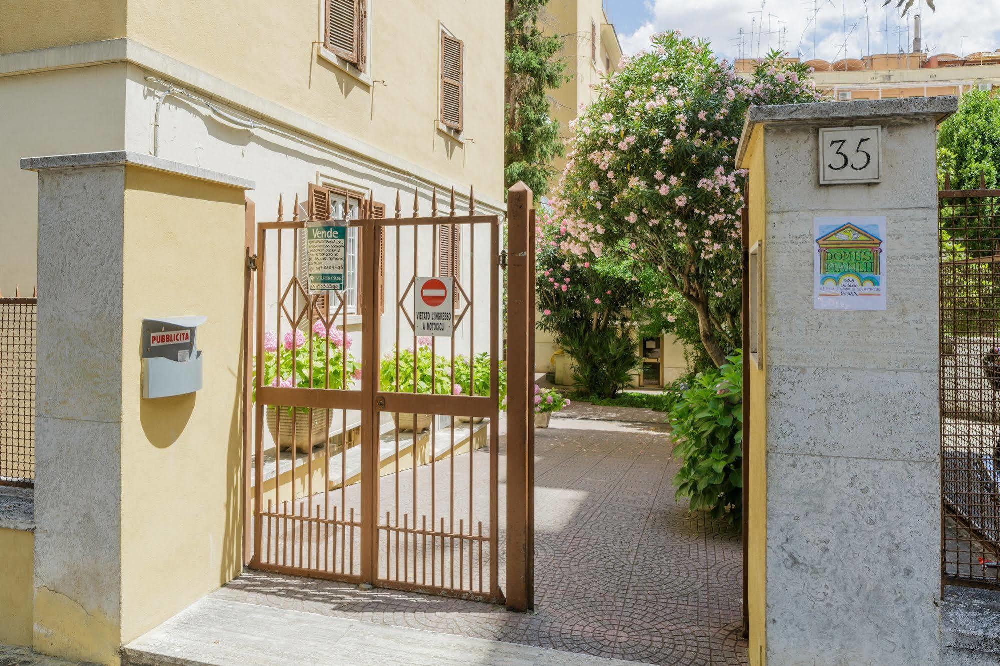 Domus Manlii B&B Ρώμη Εξωτερικό φωτογραφία
